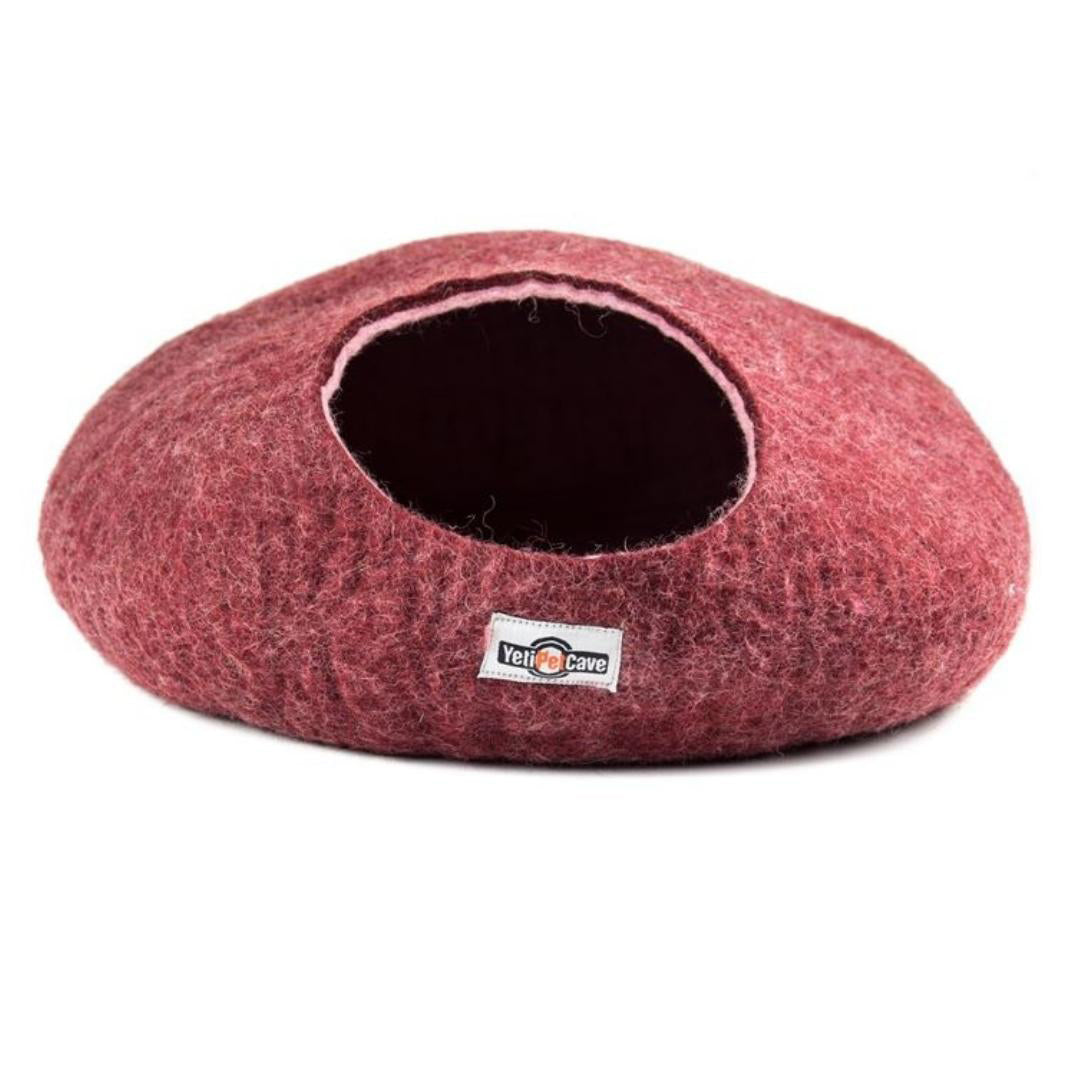 Yeti Pet Cave Maroon 22X20/9"